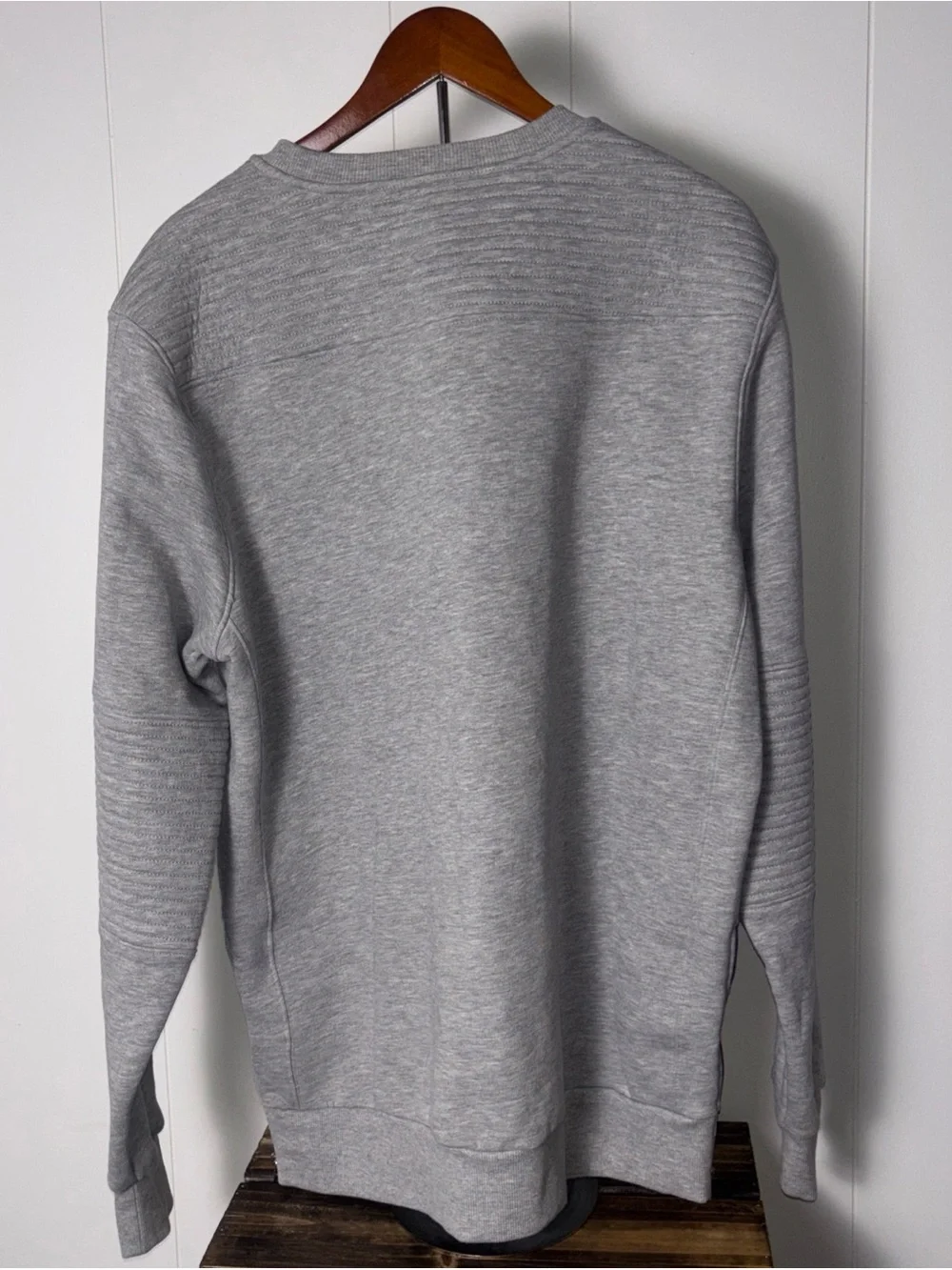 H&M Divided Crewneck Sweatshirt Grey Men's Size X-Large Pullover New